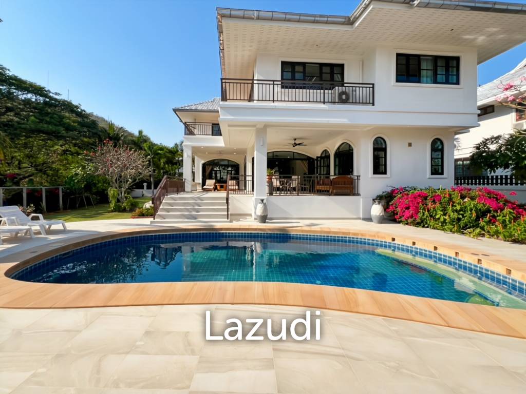 Grand Hill: 5 Bedroom Villa with Private Pool in Soi Hua Hin 88