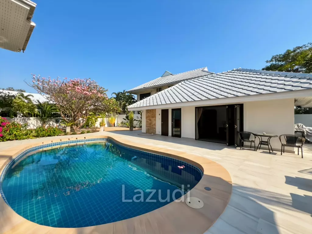 Grand Hill: 5 Bedroom Villa with Private Pool in Soi Hua Hin 88