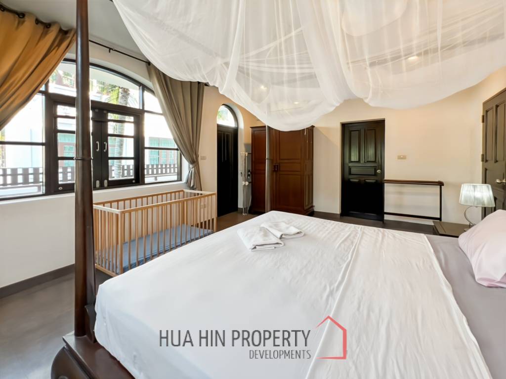 Grand Hill: 5 Bedroom Villa with Private Pool in Soi Hua Hin 88
