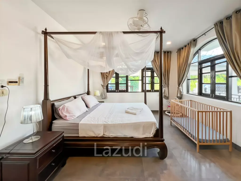 Grand Hill: 5 Bedroom Villa with Private Pool in Soi Hua Hin 88