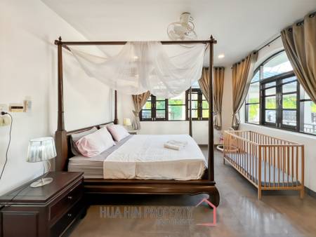 Grand Hill: 5 Bedroom Villa with Private Pool in Soi Hua Hin 88