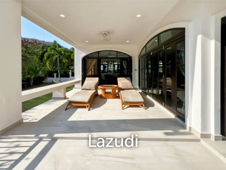 Grand Hill: 5 Bedroom Villa with Private Pool in Soi Hua Hin 88