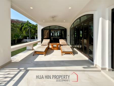 Grand Hill: 5 Bedroom Villa with Private Pool in Soi Hua Hin 88
