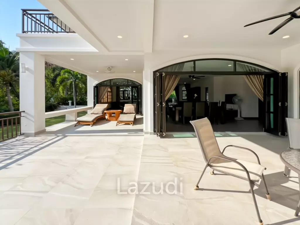 Grand Hill: 5 Bedroom Villa with Private Pool in Soi Hua Hin 88