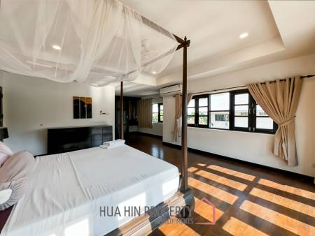 Grand Hill: 5 Bedroom Villa with Private Pool in Soi Hua Hin 88