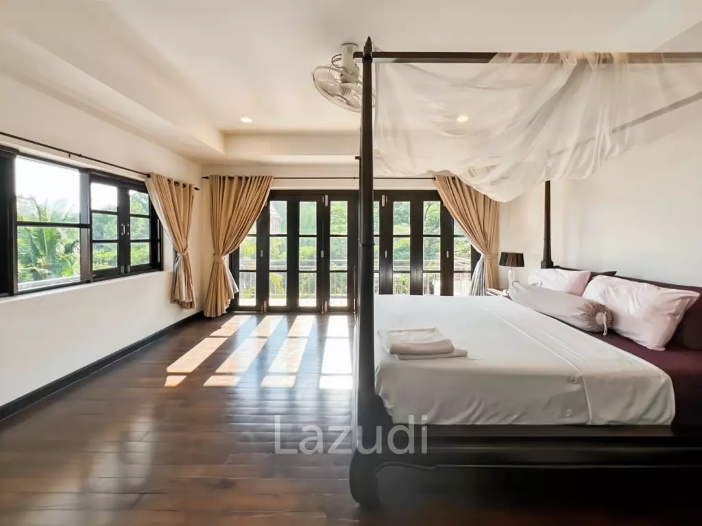 Grand Hill: 5 Bedroom Villa with Private Pool in Soi Hua Hin 88