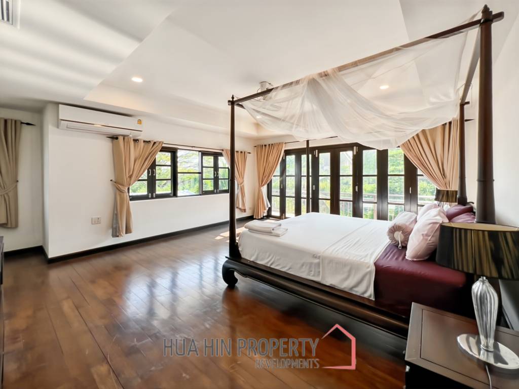 Grand Hill: 5 Bedroom Villa with Private Pool in Soi Hua Hin 88