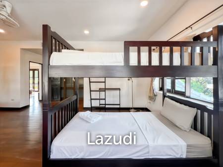 Grand Hill: 5 Bedroom Villa with Private Pool in Soi Hua Hin 88