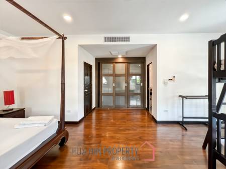 Grand Hill: 5 Bedroom Villa with Private Pool in Soi Hua Hin 88