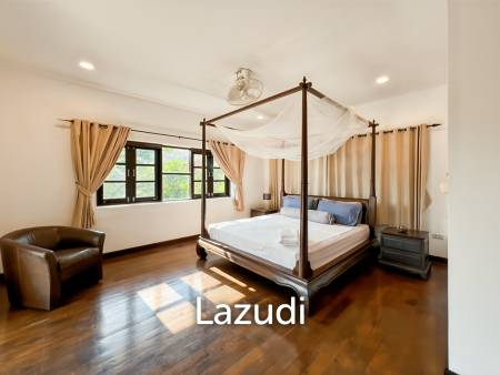 Grand Hill: 5 Bedroom Villa with Private Pool in Soi Hua Hin 88