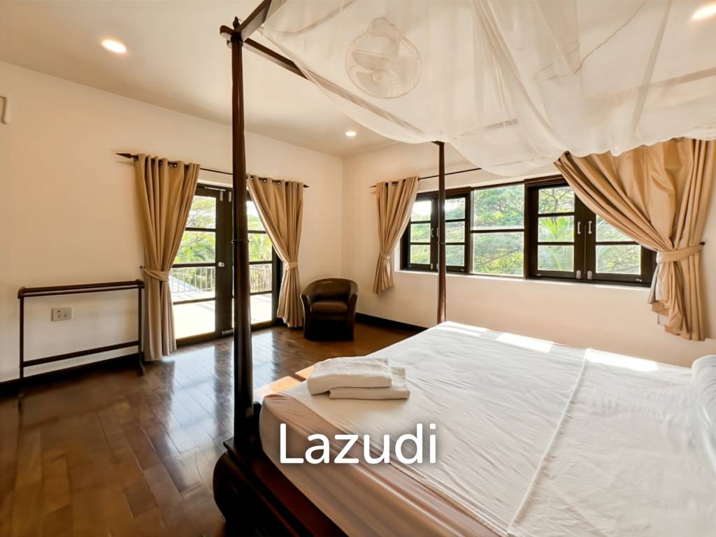 Grand Hill: 5 Bedroom Villa with Private Pool in Soi Hua Hin 88