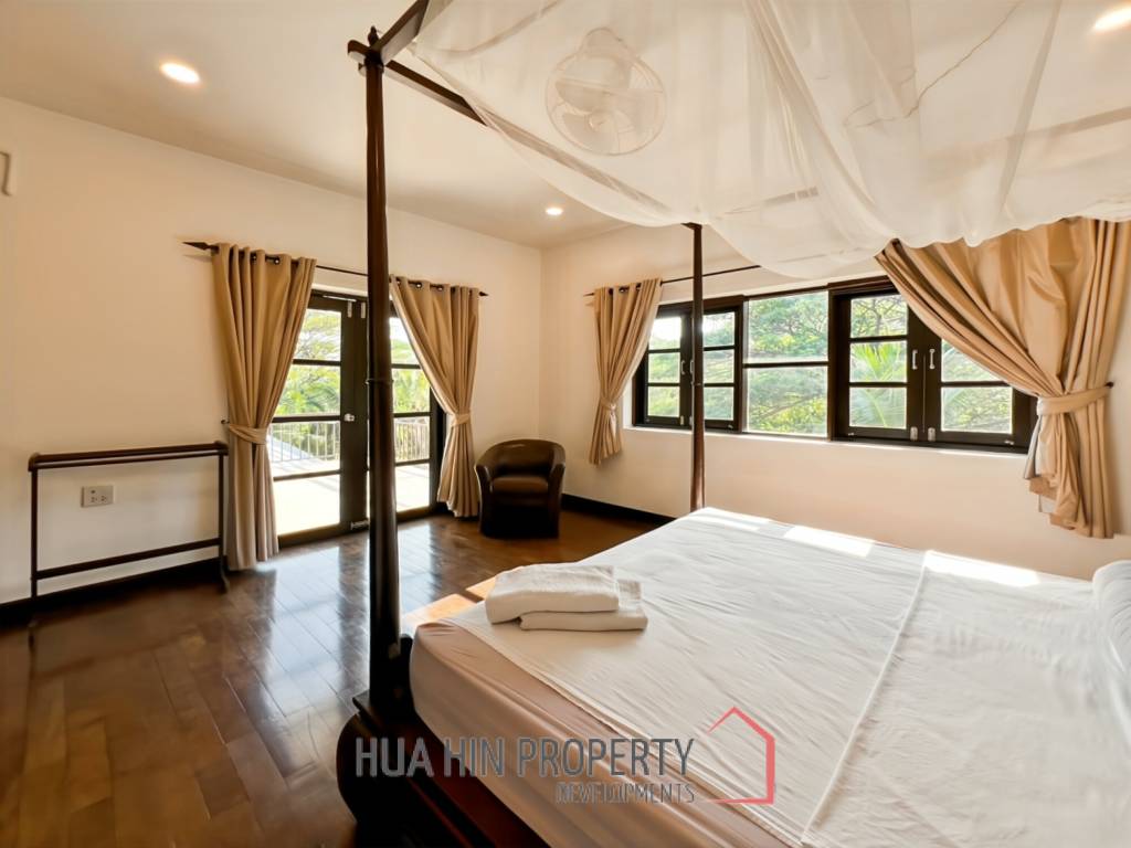Grand Hill: 5 Bedroom Villa with Private Pool in Soi Hua Hin 88