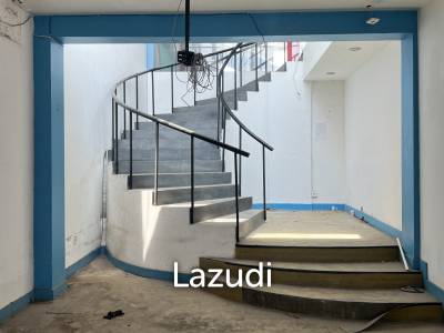 Commercial Space in the Heart of Seminyak