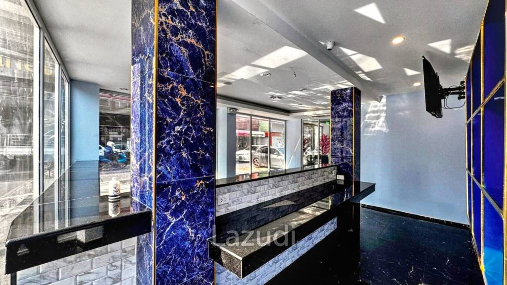 Retail Space in Prime Khlong Toei Bangkok