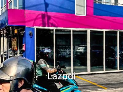 Retail Space in Prime Khlong Toei Bangkok