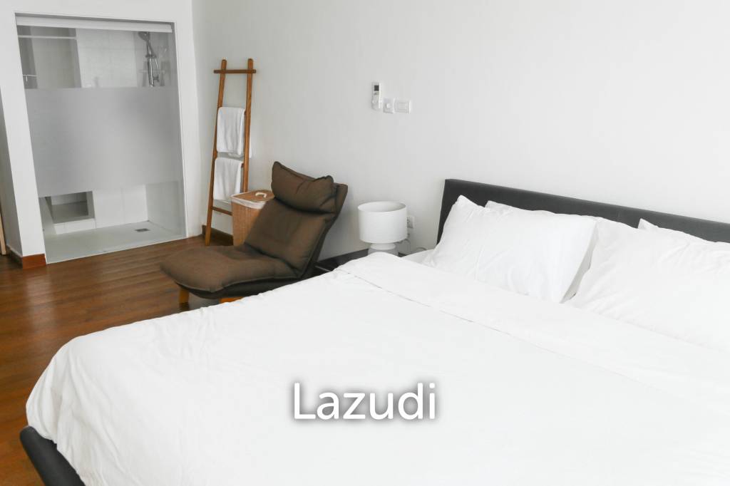 Beachfront 4 Bedroom Condo In Panwa