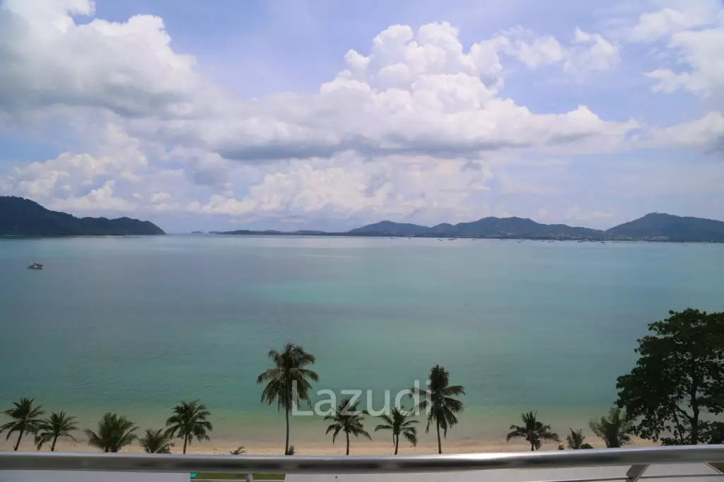 Beachfront 4 Bedroom Condo In Panwa