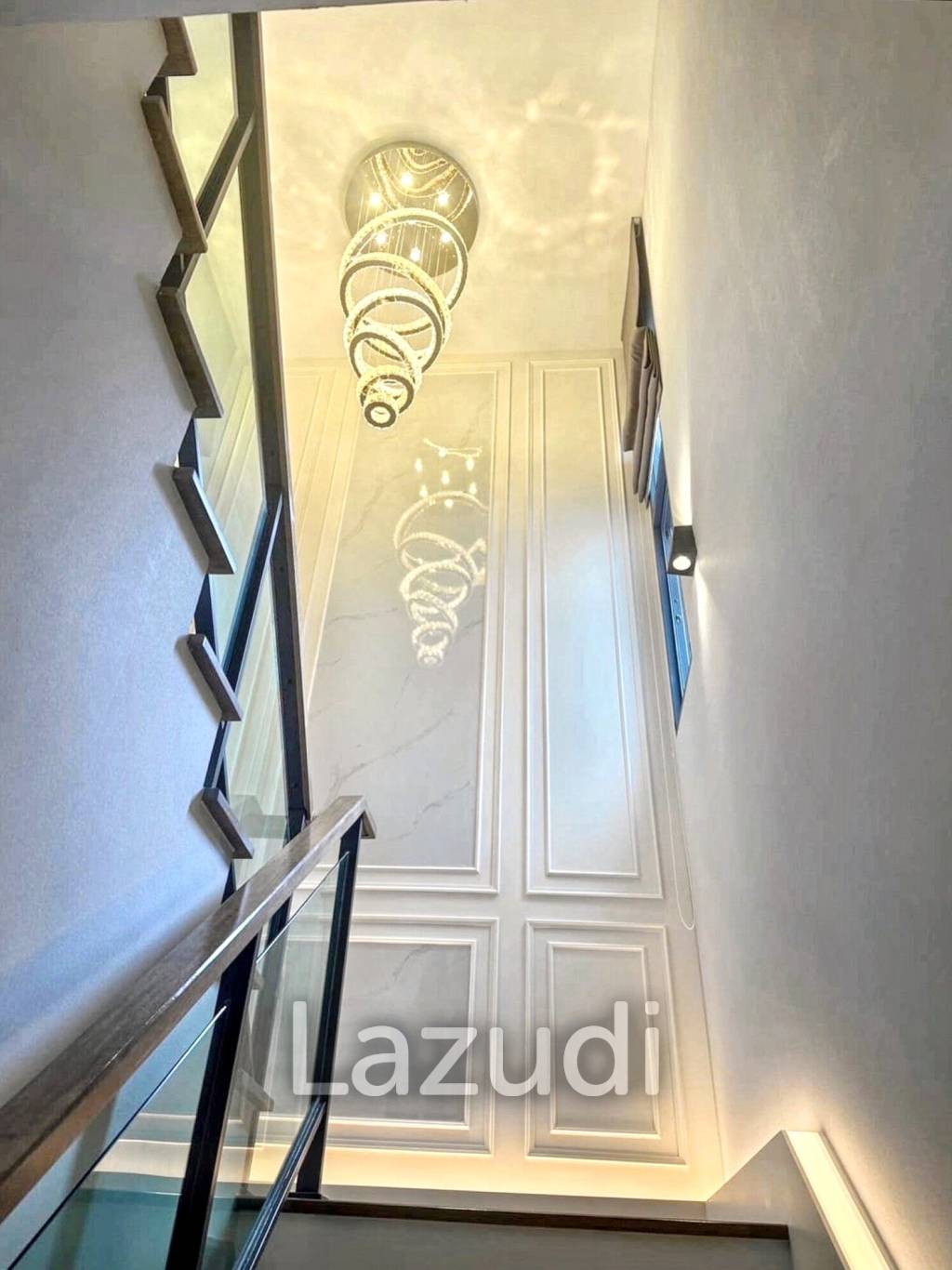 4 Bedrooms 5 Bathrooms 285 SQ.M The City Bangna