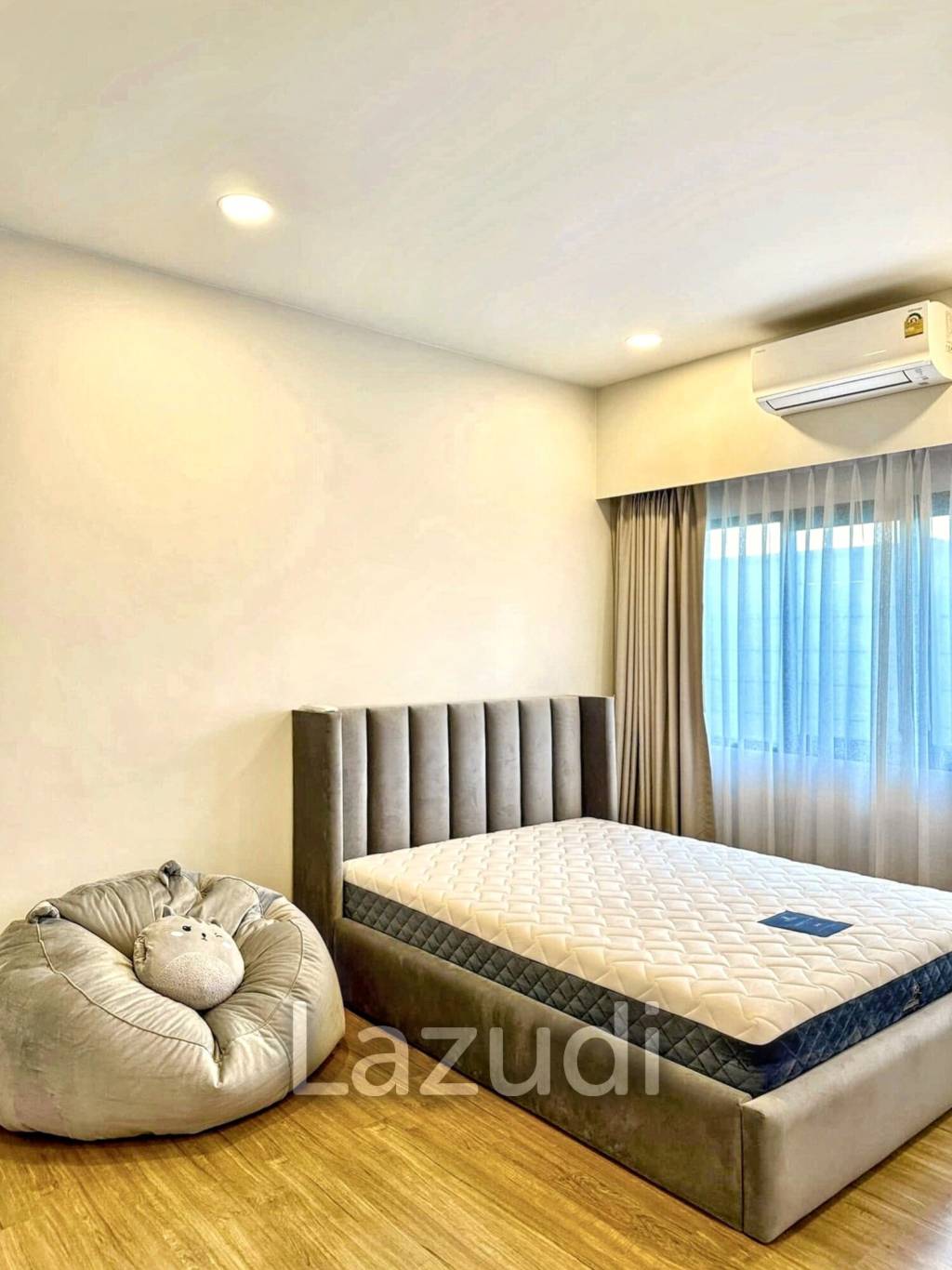 4 Bedrooms 5 Bathrooms 285 SQ.M The City Bangna