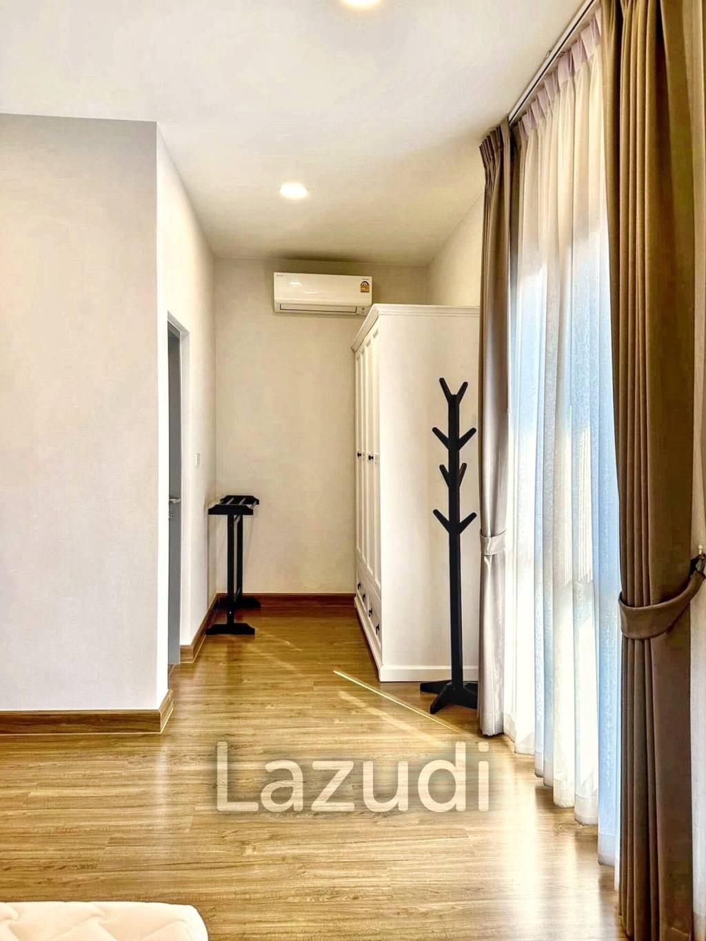 4 Bedrooms 5 Bathrooms 285 SQ.M The City Bangna
