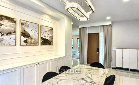4 Bedrooms 5 Bathrooms 285 SQ.M The City Bangna