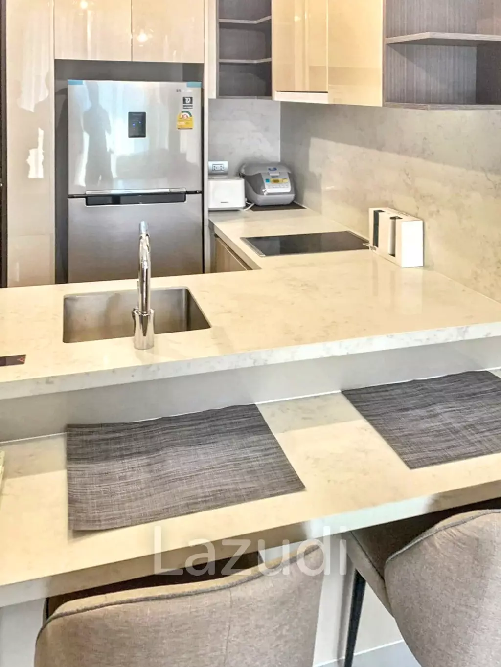 1 Bed 1 Bath 44 SQ.M  LAVIQ Sukhumvit 57