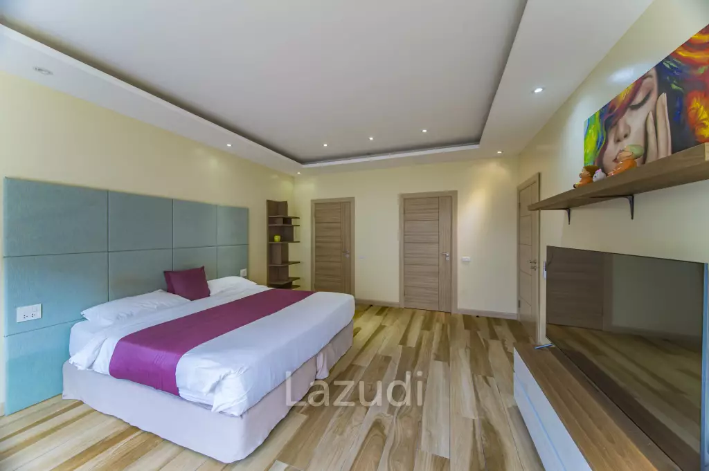 Beautiful 5-Beds Villa near Ban Tai Beach