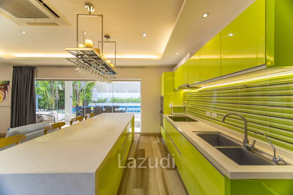 Beautiful 5-Beds Villa near Ban Tai Beach
