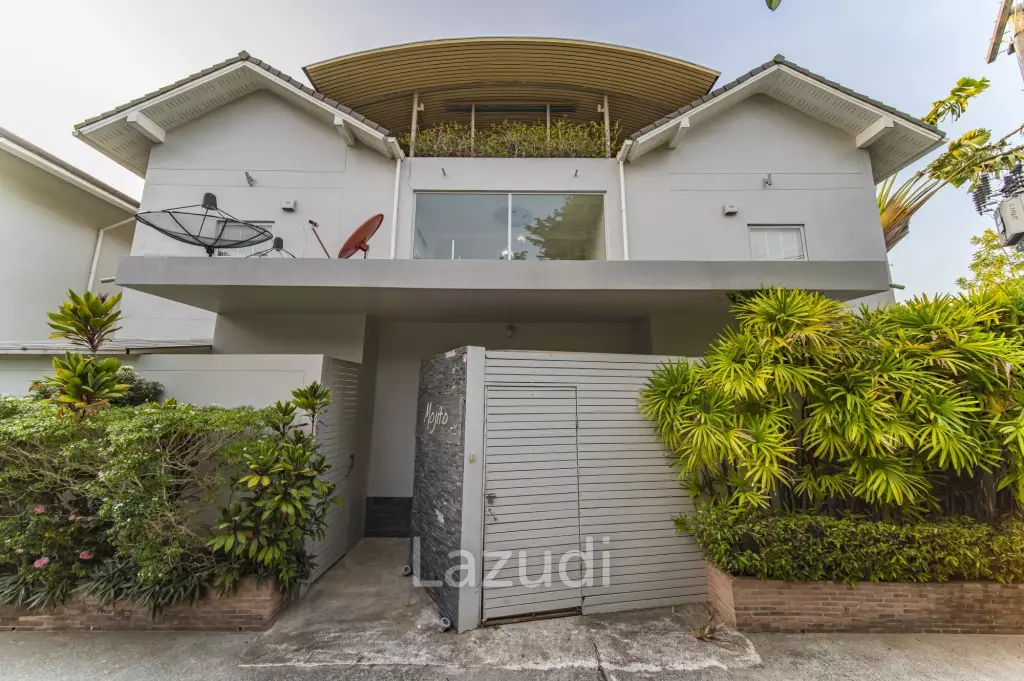 Beautiful 5-Beds Villa near Ban Tai Beach