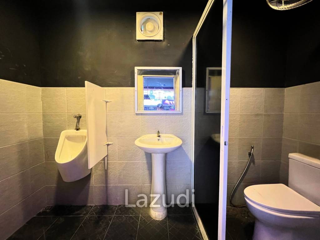 Bar for Sale in Soi Bua Khao