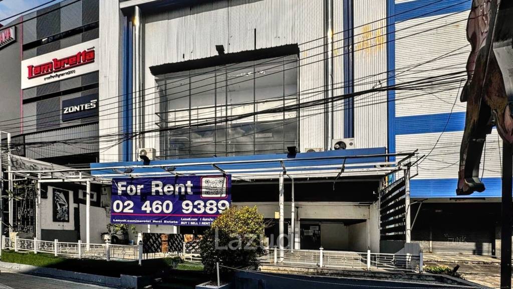 Bang Na Office Space Opposite Future Bangkok Mall