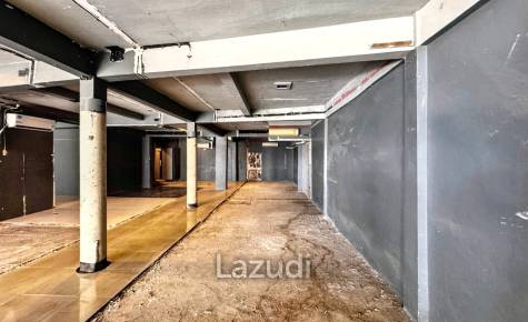 Bang Na Office Space Opposite Future Bangkok Mall