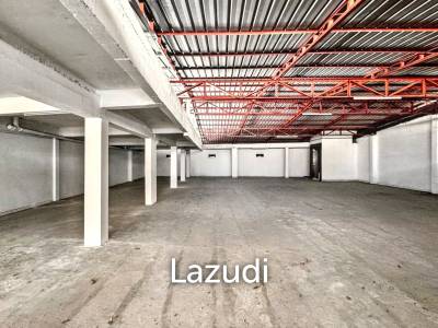 Warehouse style Top Floor for Rent in Bang Na, Bangkok