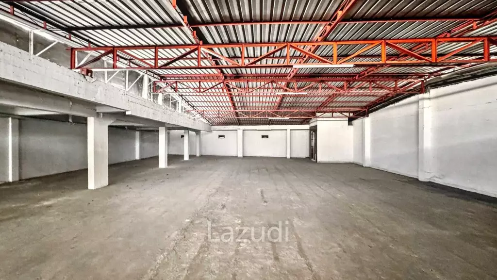 400m2 space on the 5th fl. - main Sukhumvit (Udomsuk/Bangna)
