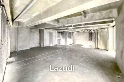Duplex Penthouse Bare Shell The Alcove Thonglor 10