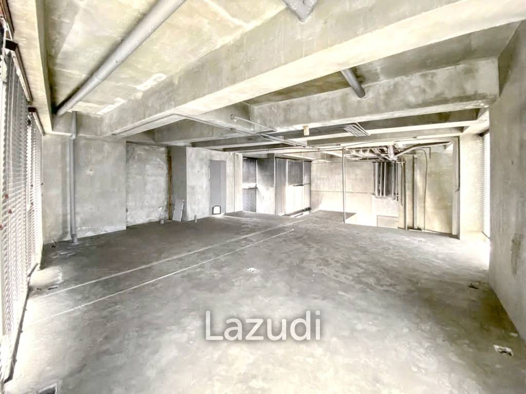 Duplex Penthouse Bare Shell The Alcove Thonglor 10