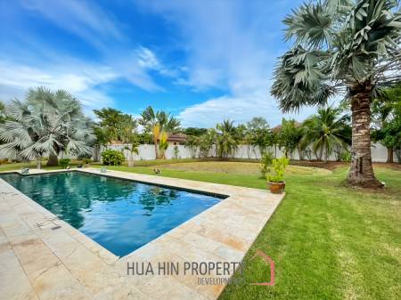 Spacious Modern 3 Bedroom Villa with Swimming Pool in Hana Village 1, Sam Roi Yot