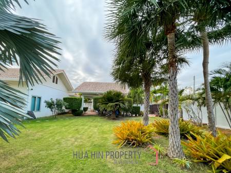 Spacious Modern 3 Bedroom Villa with Swimming Pool in Hana Village 1, Sam Roi Yot