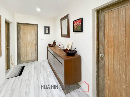 Spacious Modern 3 Bedroom Villa with Swimming Pool in Hana Village 1, Sam Roi Yot