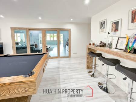 Spacious Modern 3 Bedroom Villa with Swimming Pool in Hana Village 1, Sam Roi Yot