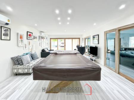 Spacious Modern 3 Bedroom Villa with Swimming Pool in Hana Village 1, Sam Roi Yot