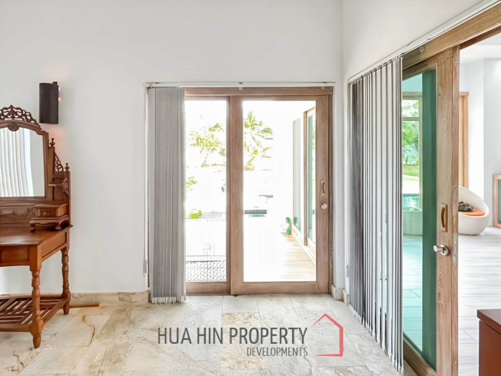 Spacious Modern 3 Bedroom Villa with Swimming Pool in Hana Village 1, Sam Roi Yot