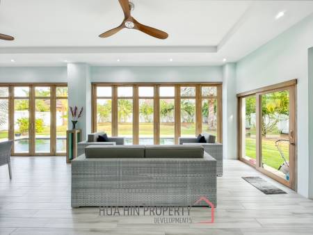 Spacious Modern 3 Bedroom Villa with Swimming Pool in Hana Village 1, Sam Roi Yot