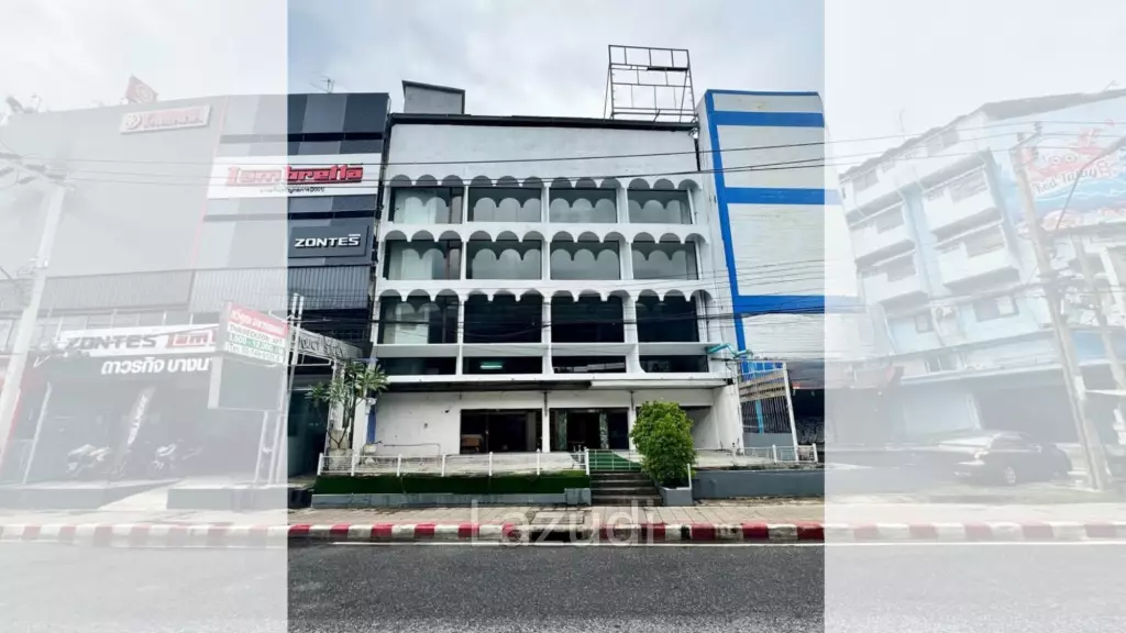 High Traffic 5-Storey Building with Prime Sukhumvit Road Frontage at Udomsuk/  Bangna