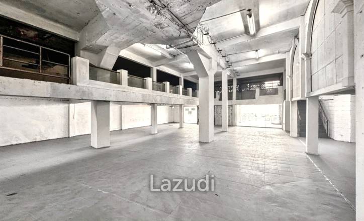 5-Story Commercial Building in Bang Na