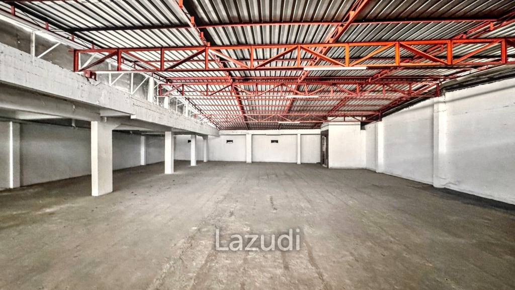 5-Story Commercial Building in Bang Na