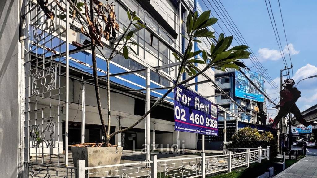5-Story Commercial Building in Bang Na