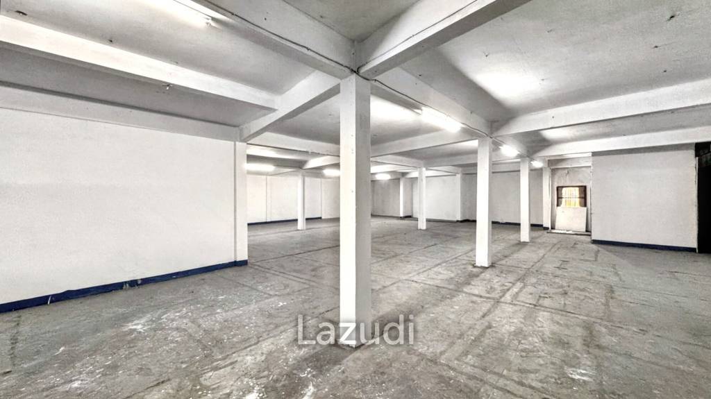 5-Story Commercial Building in Bang Na