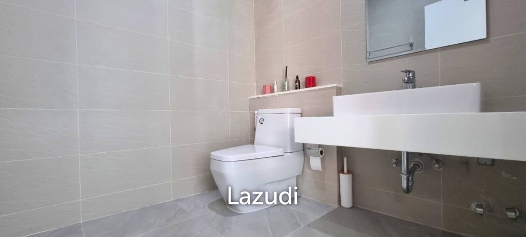 4 Beds 4 Baths 550 SQ.M. Horseshoe Point