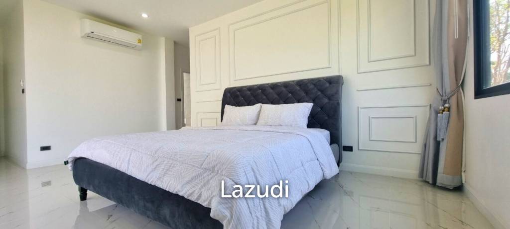 4 Beds 4 Baths 550 SQ.M. Horseshoe Point